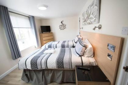Lochend Serviced Apartments - image 20