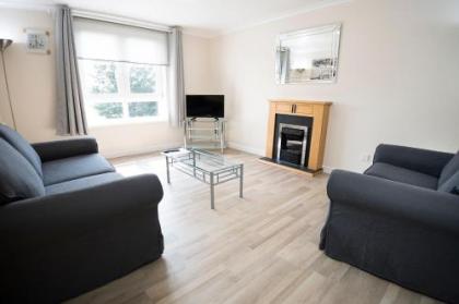 Lochend Serviced Apartments - image 4